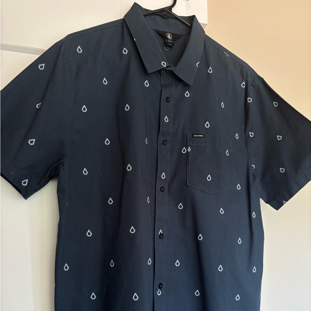 Volcom Men's Modern Fit Blue Slate Patterson Button Down Shirt - Large